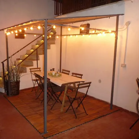 Casa Ottavia روما